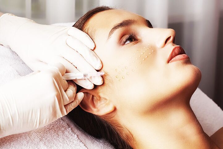 Biorevitalizace je jednou z účinných metod omlazení pokožky obličeje